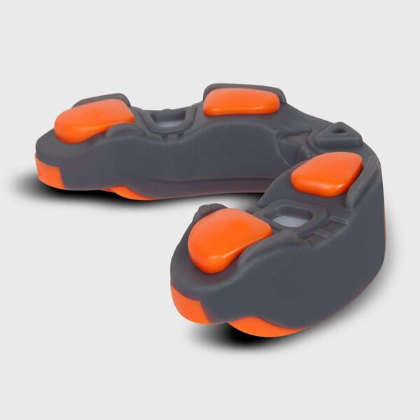 VENUM Predator Kape Melna/Oranža