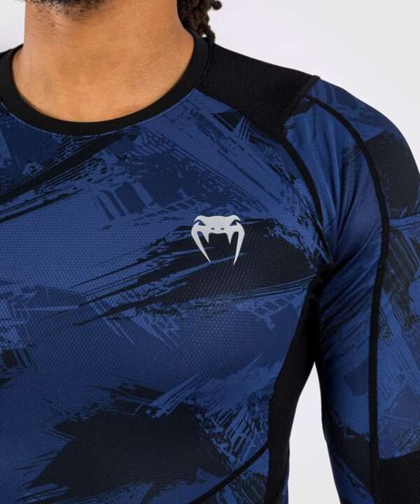 Venum Electron 3.0 Long Sleeve Rashguard - Image 4