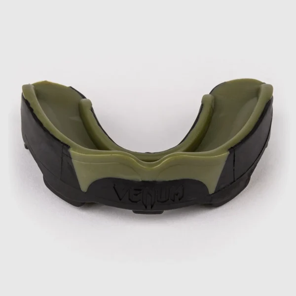 VENUM Predator Kape Melna/Haki