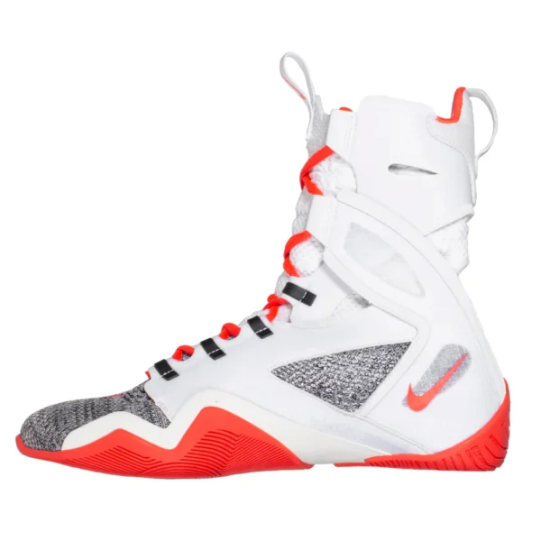 Nike Hyper KO2 boksa apavi Balti Sarkani