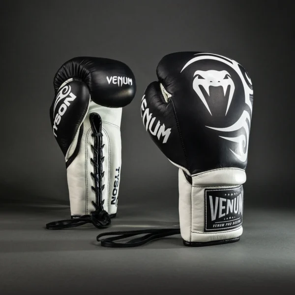 Venum Pro "Giant 2.0 Mike Tyson"