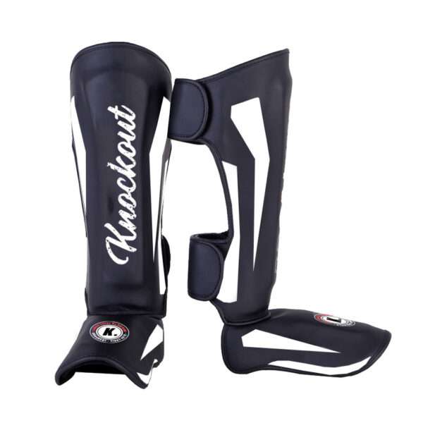 KNOCKOUT Kāju Sargi Melni/Balti