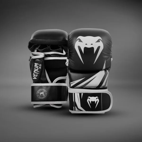 Venum MMA "Challenger 3.0" Sparinga Cimdi Melns/Balts